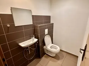 Prodej obchodního prostoru, Praha - Nusle, Na Jezerce, 74 m2