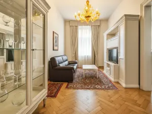 Pronájem bytu 4+kk, Praha - Nové Město, 124 m2