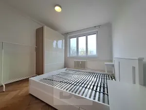 Pronájem bytu 2+1, Pardubice, Devotyho, 58 m2