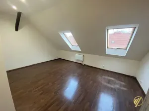 Pronájem bytu 1+kk, Nymburk, Dlouhá třída, 25 m2