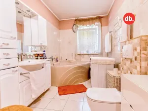 Prodej rodinného domu, Stružná, 240 m2