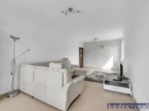 Pronájem bytu 4+1, Hradec Králové, Hradecká, 110 m2