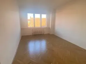 Pronájem bytu 2+1, Praha - Malá Strana, Šeříková, 50 m2