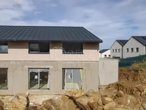 Prodej rodinného domu, Kamenice, Benešovská, 159 m2
