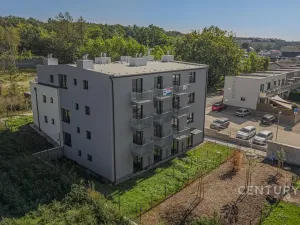 Pronájem bytu 1+kk, Milovice, 29 m2