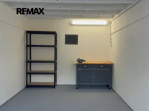 Pronájem garáže, Slaný, 20 m2