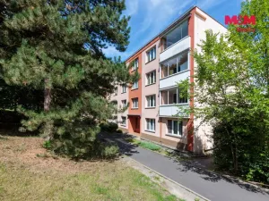 Pronájem bytu 3+1, Karlovy Vary - Stará Role, Hlávkova, 67 m2