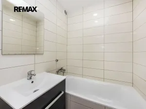 Pronájem bytu 3+1, Praha - Záběhlice, Bělčická, 74 m2