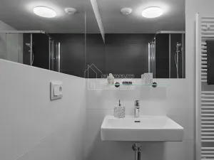 Pronájem bytu 1+kk, Praha - Střížkov, Střížkovská, 46 m2