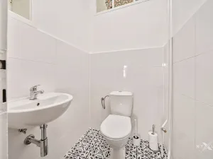 Prodej vícegeneračního domu, Vejprty, náměstí T. G. Masaryka, 932 m2