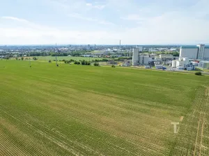 Prodej pozemku, Olomouc, 147116 m2