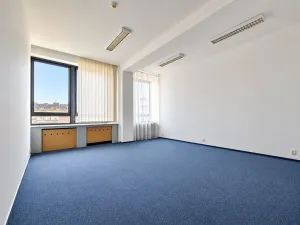 Pronájem kanceláře, Brno, Šujanovo náměstí, 95 m2