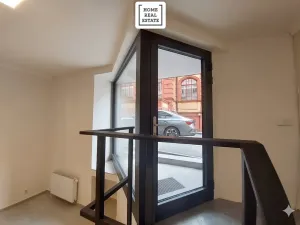 Pronájem obchodního prostoru, Praha - Vinohrady, U tržnice, 36 m2