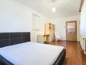 Pronájem rodinného domu, Pyšely, Na Návsi, 110 m2