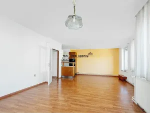 Prodej obchodního prostoru, Kamenice nad Lipou, Masarykova, 390 m2