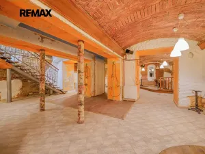 Pronájem obchodního prostoru, Plzeň, Bedřicha Smetany, 312 m2