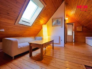 Prodej rodinného domu, Buková, 172 m2
