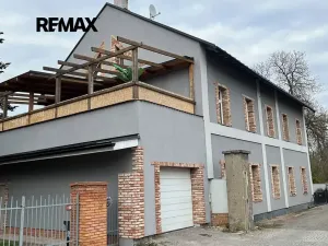 Pronájem bytu 1+kk, Kladno, Uhelná, 30 m2