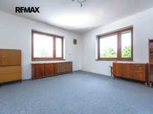 Prodej rodinného domu, Kamenice, Pražská, 182 m2