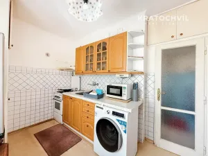 Prodej bytu 3+kk, Praha - Smíchov, U Mrázovky, 68 m2