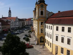 Pronájem bytu 2+kk, Písek, Velké náměstí, 92 m2
