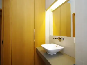 Pronájem bytu 3+1, Praha - Bubeneč, dr. Zikmunda Wintra, 119 m2