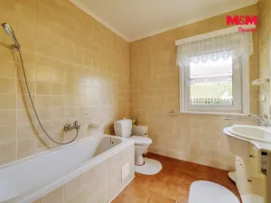 Prodej rodinného domu, Valy, Na Stráni, 130 m2