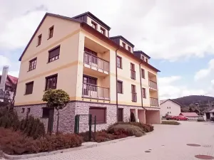 Prodej bytu 1+kk, Kašperské Hory, Lesní, 28 m2