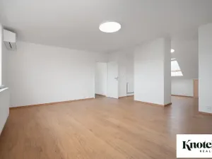 Pronájem kanceláře, Brno, Štefánikova, 400 m2