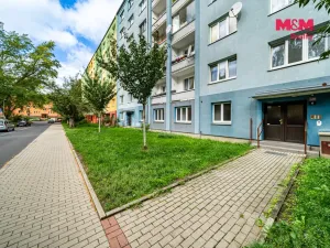 Prodej bytu 3+1, Karlovy Vary, Brigádníků, 68 m2