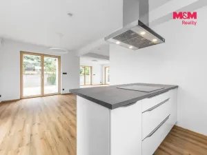 Prodej rodinného domu, Černá Hora, Na Prášilkách, 258 m2