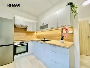 Pronájem bytu 1+1, Náchod, Příkopy, 33 m2