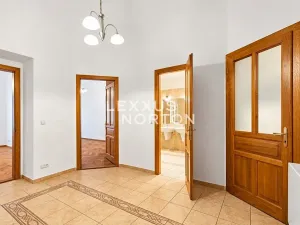 Pronájem bytu 3+1, Praha - Staré Město, Bílkova, 94 m2
