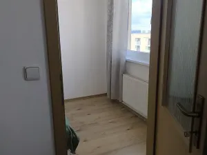 Prodej bytu 2+kk, Praha - Troja, Hnězdenská, 46 m2