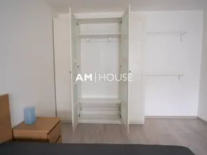 Pronájem bytu 2+kk, Praha - Karlín, Sokolovská, 77 m2