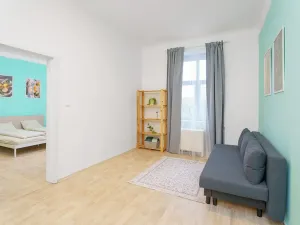 Prodej bytu 2+kk, Praha - Holešovice, Argentinská, 37 m2
