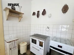 Prodej rodinného domu, Běleč, 200 m2