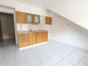 Pronájem bytu 1+1, Praha - Vršovice, Tolstého, 42 m2