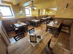 Pronájem restaurace, Brno, Purkyňova, 243 m2