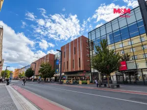 Pronájem obchodního prostoru, Hradec Králové - Pražské Předměstí, náměstí 28. října, 119 m2