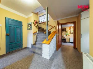 Prodej rodinného domu, Nová Role, Chodovská, 160 m2