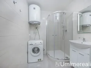 Prodej bytu 1+kk, Praha - Kobylisy, Jelínkova, 32 m2