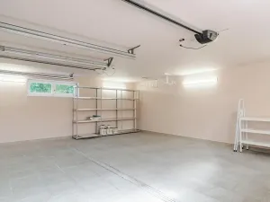Pronájem rodinného domu, Benátky, 241 m2