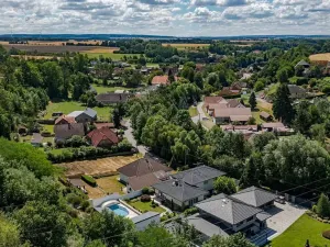 Pronájem rodinného domu, Benátky, 241 m2