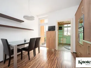 Prodej bytu 3+1, Brno, Staňkova, 82 m2