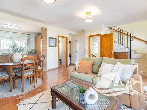 Prodej rodinného domu, Oliva, Španělsko, 150 m2