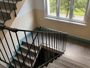 Prodej bytu 3+1, Karlovy Vary, Okružní, 67 m2