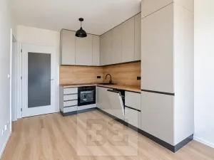 Pronájem bytu 2+kk, Praha - Černý Most, Arnošta Valenty, 39 m2