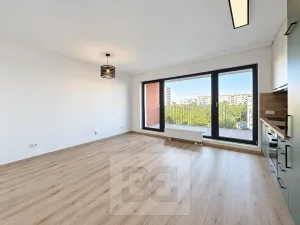 Pronájem bytu 1+kk, Praha - Letňany, Vyletalova, 31 m2