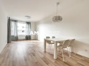 Prodej bytu 2+kk, Praha - Strašnice, Zvěřinova, 60 m2